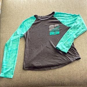 Long sleeve t shirt